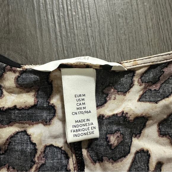 H&M Tan & Black Cheetah Print Short Sleeve Tie Top Cardigan Size‎ M - Picture 3 of 6